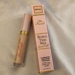 Too Faced Born This Way Ethereal Light Illuminating Concealer Milkshake 5ml NIB